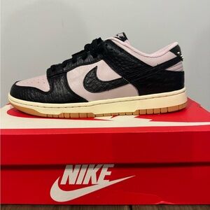 NIKE DUNK LOW RETRO LIMITED MENS SHOES